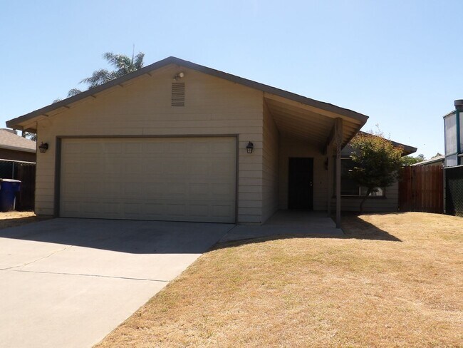 Cozy single story home for rent in Goshen - Cozy single story home for rent in Goshen