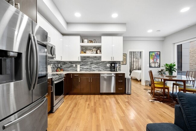 Photo - 10 Taber St Unit 209