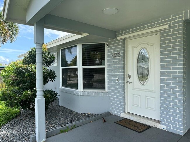 Photo - 426 SW 8th Ave