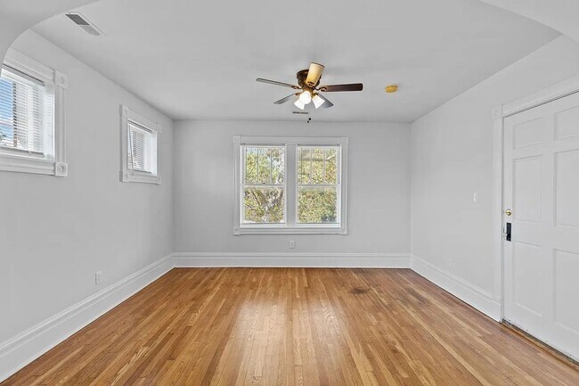 Photo - 3410 Virginia Ave Unit #B