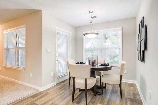 Photo - Azalea Springs