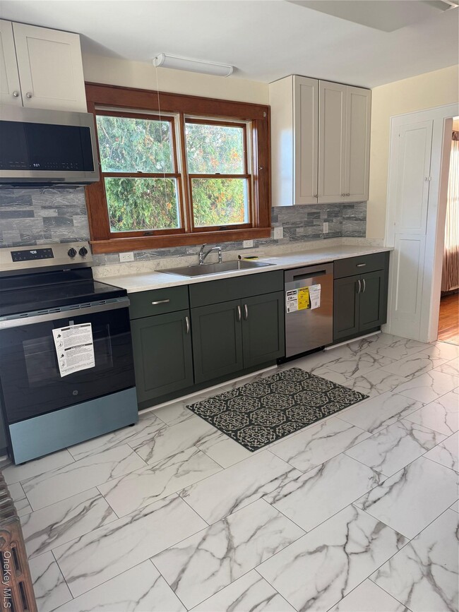 Photo - 242 Deep Hole Rd