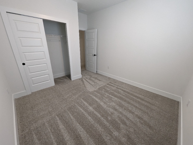 Photo - 534 Sun Chaser Dr