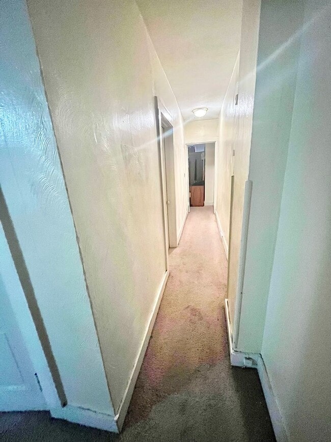 Photo - 255-257 N Spring St Unidad 257