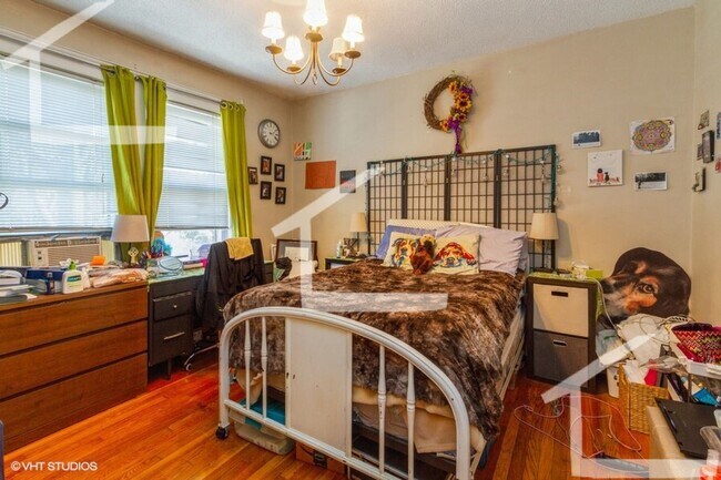 Photo - Get a $500 rebate upon closing! Renovated...