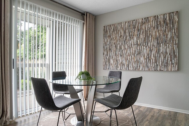 Photo - Anson at the Lakes