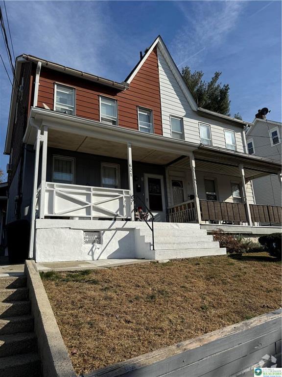 Building Photo - 621 N Sherman St Unit 2 Rental