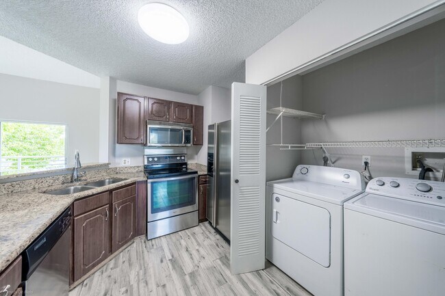 Photo - 3401 NW 44th St Unit 206
