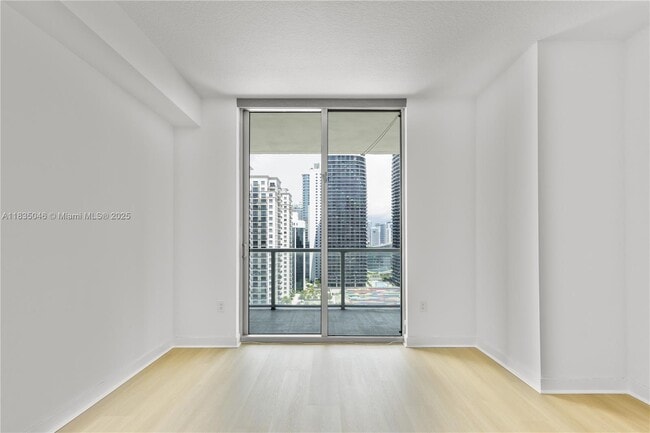 Photo - 1111 SW 1st Ave Unit 2822