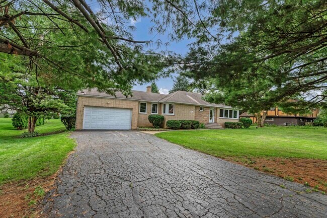 7N435 Linden Ave
