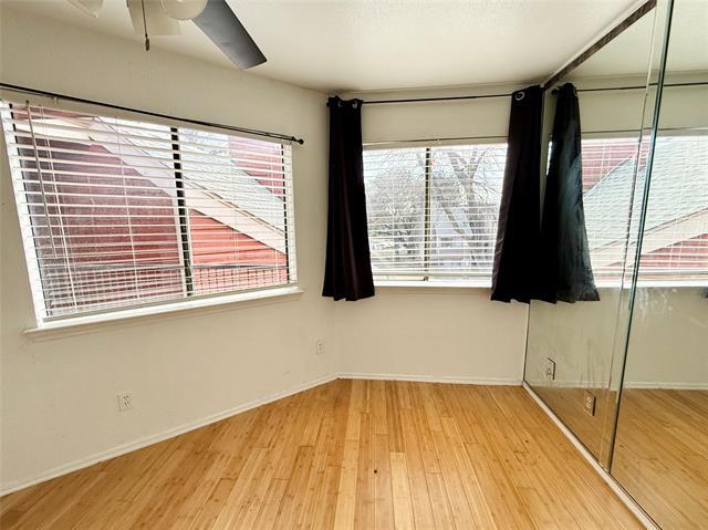 Photo - 9839 Walnut St