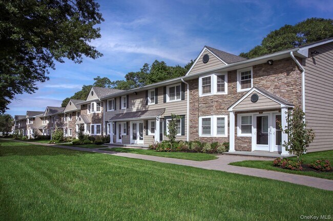 Building Photo - 524 Tudor Ln Unit 524