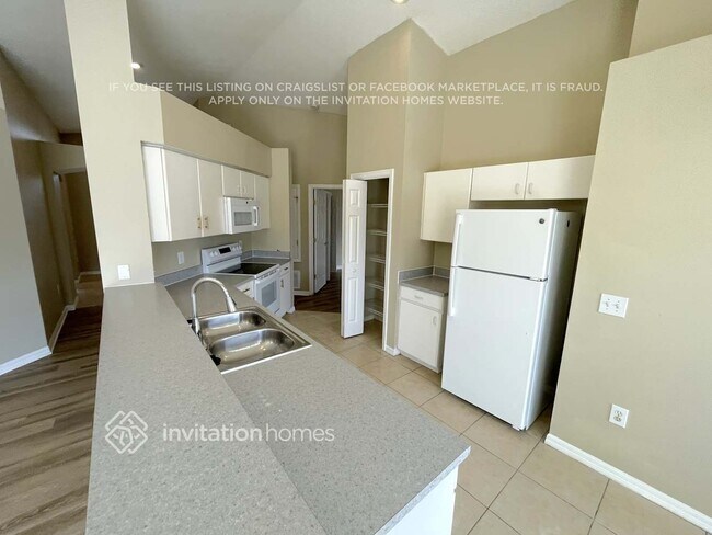 Photo - 22828 Roderick Dr