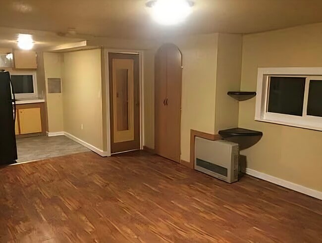 Building Photo - 1426 Orca St Unit 3