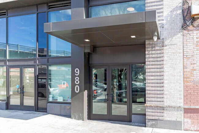 Entrance - 980 Westchester Ave