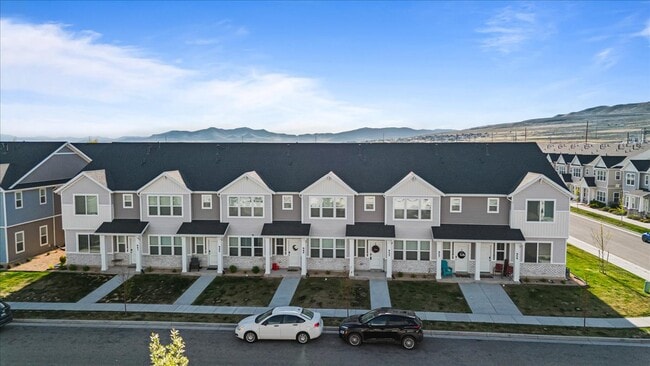 Building Photo - 949 N 900 W Rental