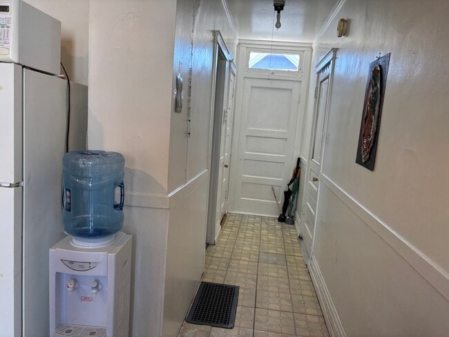 Photo - 3053 N Elbridge Ave