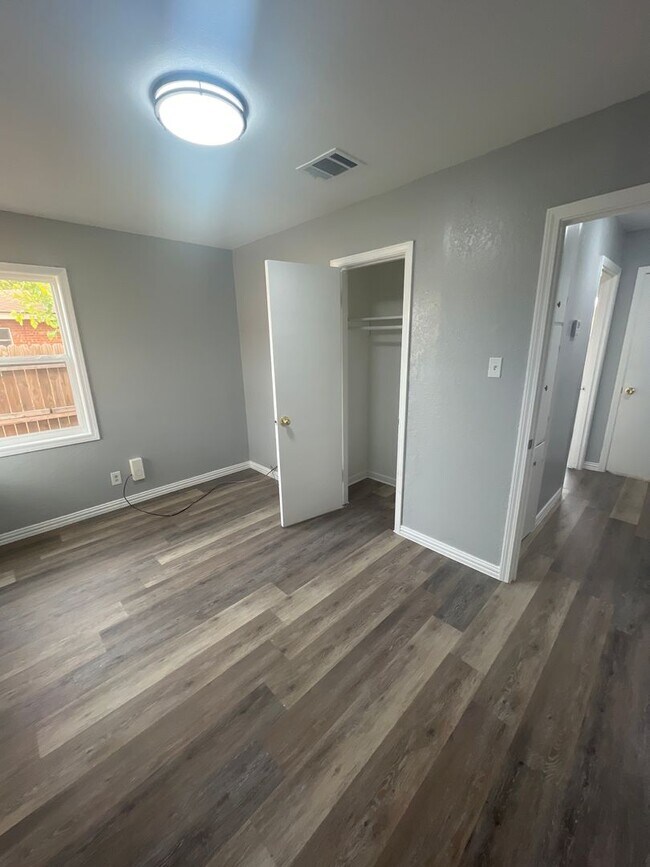 Photo - 3003 Curtis Dr Unit A