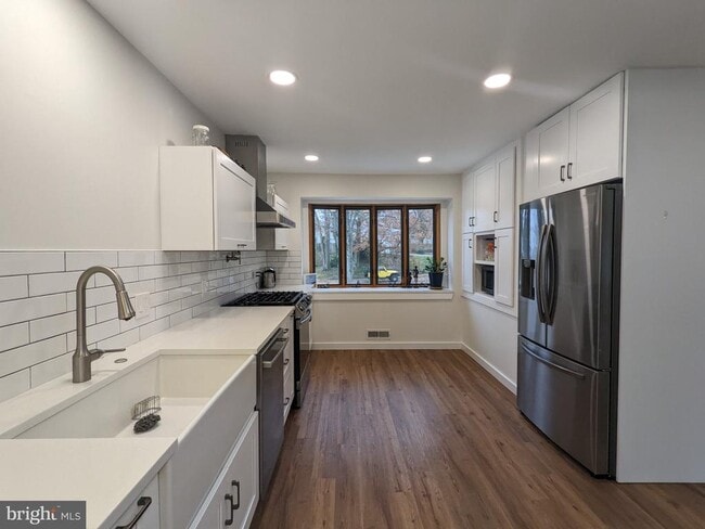 Photo - 26 Forest Hill Dr