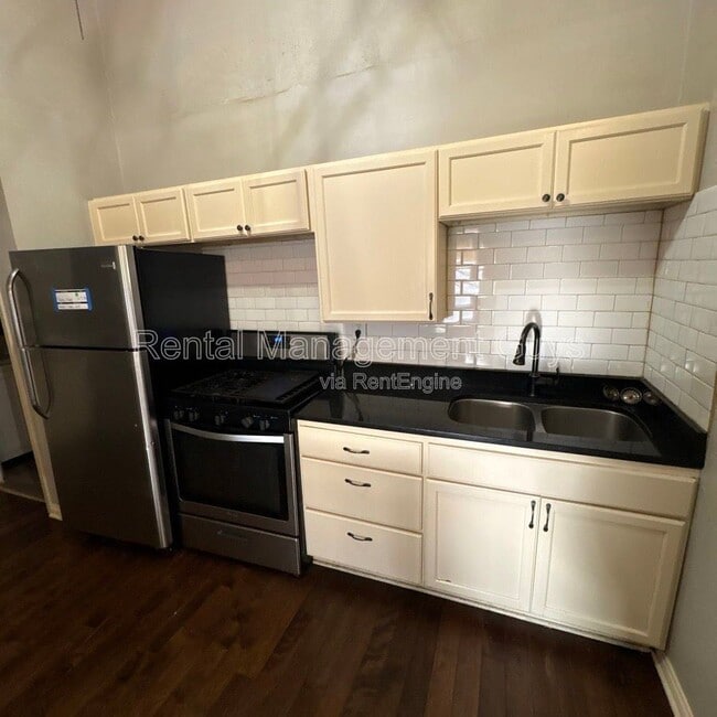 Photo - 1163 7th St W Unit 2