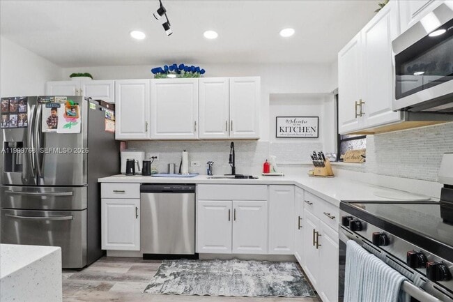 Photo - 7551 Polk St