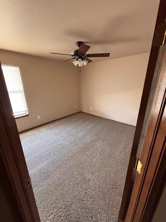 Photo - 2709 SE 89th Ter