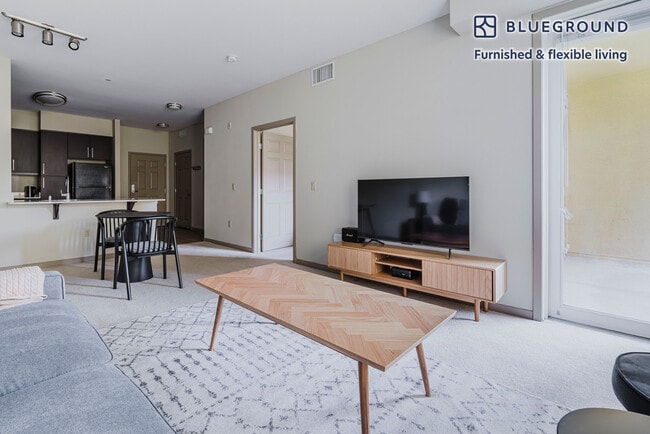 Photo - 5200 Iron Horse Pkwy Unidad FL3-ID1782