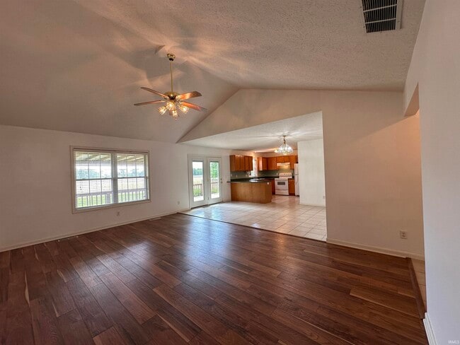 Photo - 7411 Bent Branch Dr