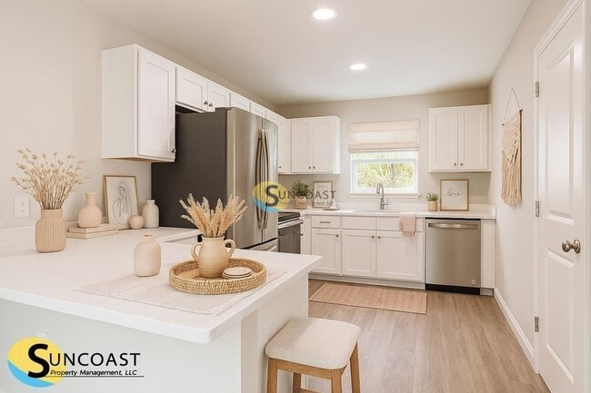 Building Photo - 183 Midway Rd Unit 2