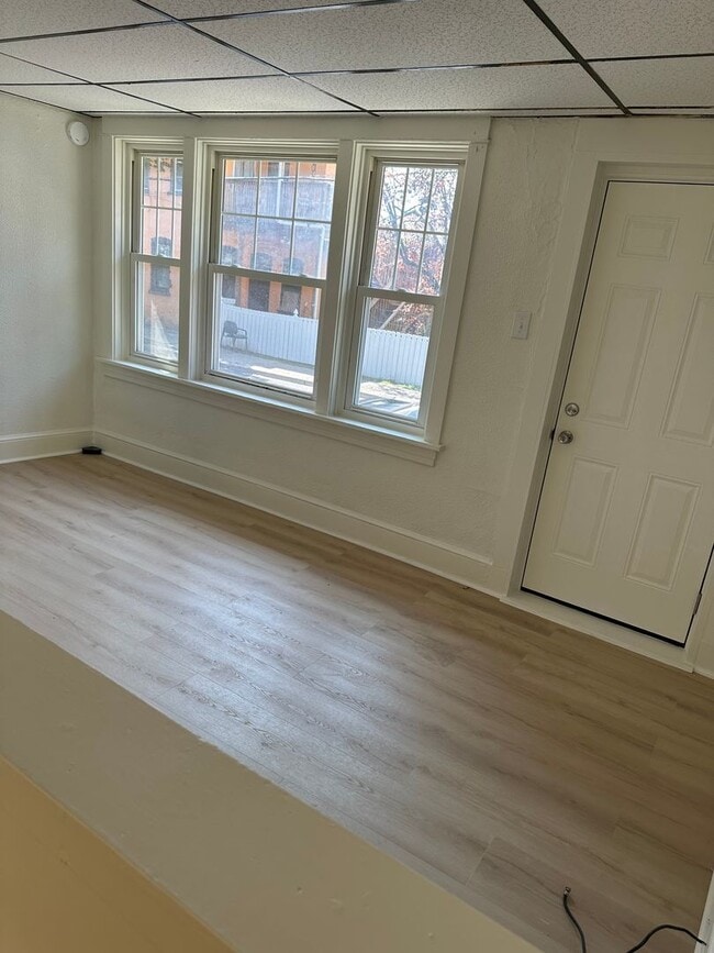 41 E Filbert St