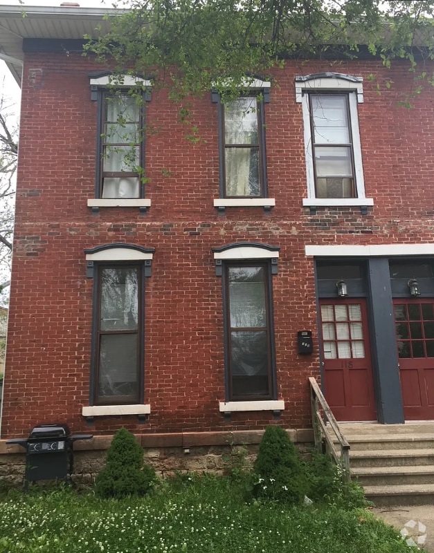 Building Photo - 118 S 6th St Rental