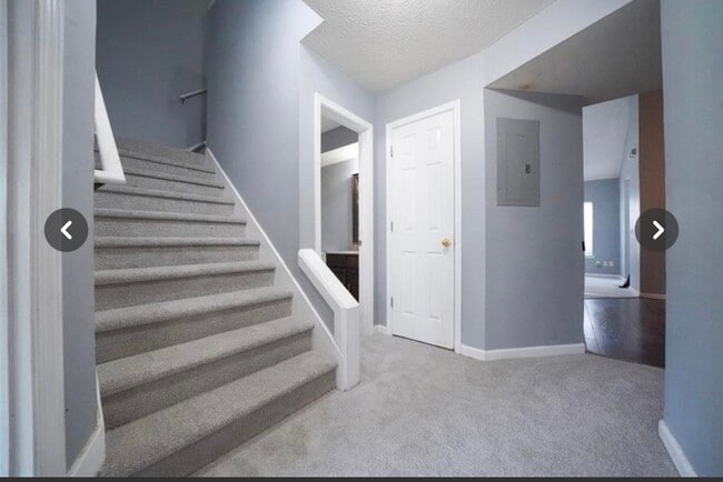 Photo - 5958 Sherwood Trace