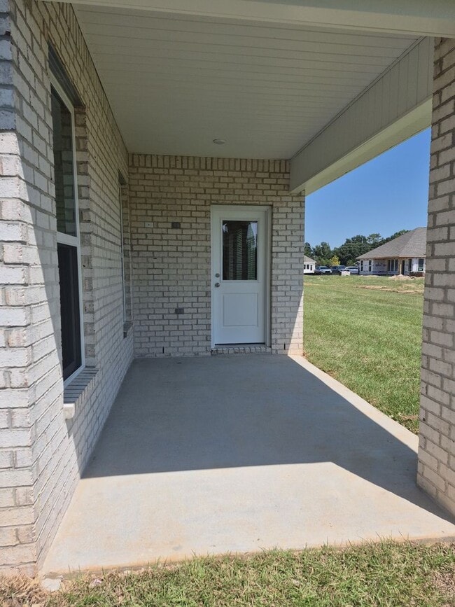 Photo - Free Wi-Fi for the first year! 4 Bed/2 Bat...