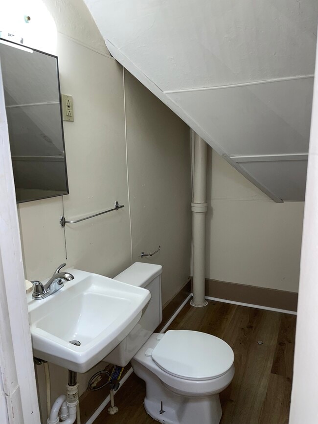 2012 4th St Unit 1BR/1BA