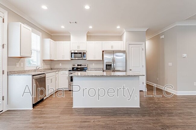 Photo - 107 Hemlock Dr