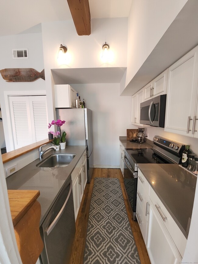 Photo - 2 S Main St Unit W201