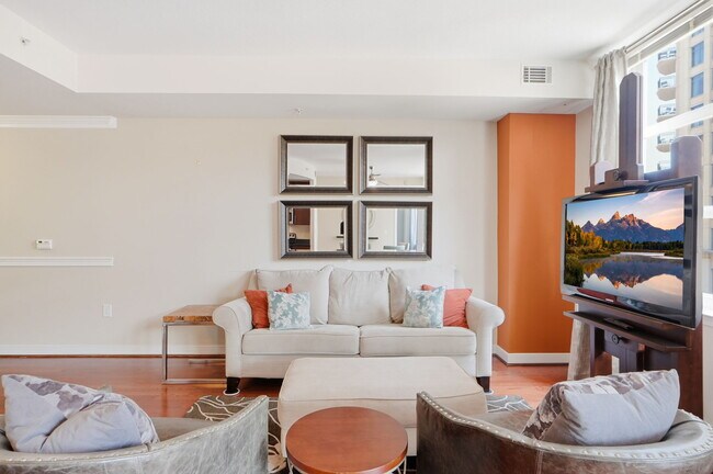 157 Fleet St Unit 513