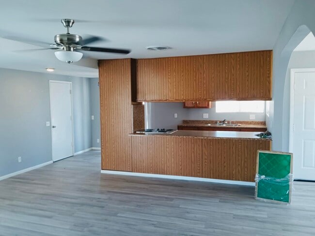 Photo - 2373 Oahu Ln