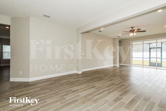 Photo - 377 Broomsedge Cir