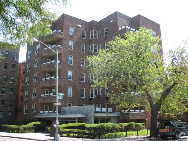 1600 Caton Ave - 1600 Caton Ave