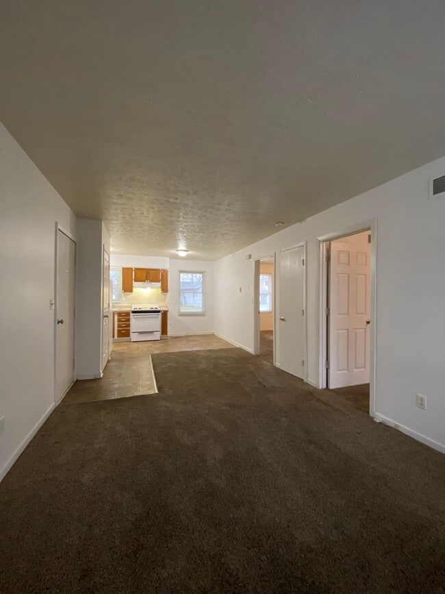 Photo - 1820 Ashley Ct Unit Apt B