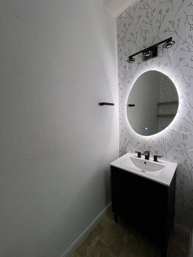 Photo - 13911 Rock Range Ln