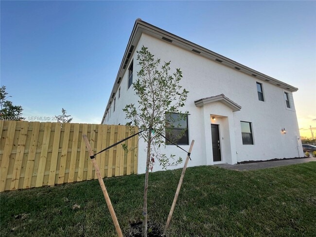 Photo - 23011 SW 131st Ave