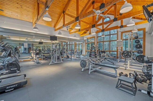 Photo - 2870 Pharr Ct S Northwest Unit 2704