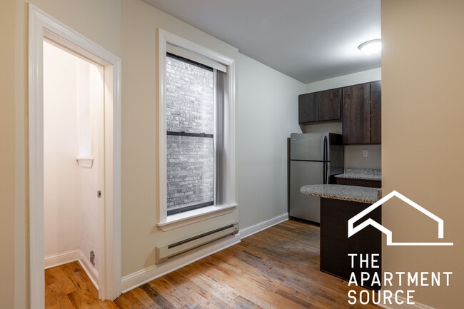 Photo - 1224 N Dearborn St