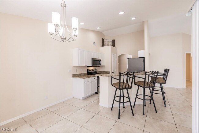 Building Photo - 2107 SW 30th Terrace Rental