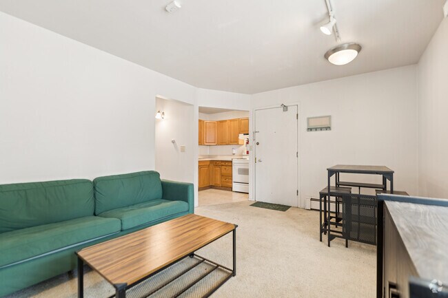 2BR, 1BA - 700SF - Living/Dining Room