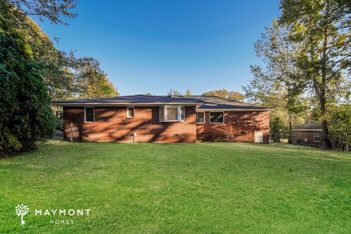 Photo - 3815 Crest Dr