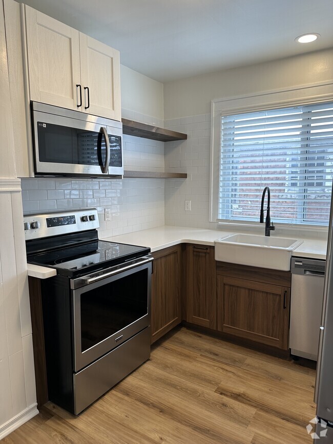 Kitchen - 240 E Marshall St Rental