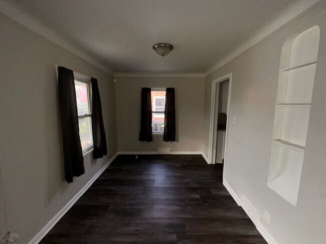 Photo - Stunning 3 Bedroom Brick Bungalow on Eastside of Detroit, Move in ready!